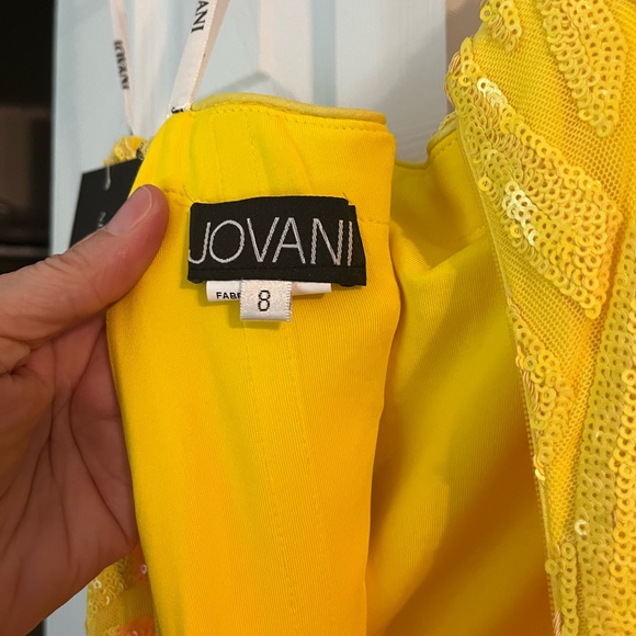 Never worn, Jovani sequined floor length gown, size 8, yellow/orange GORGEOUS - Picture 3 of 8
